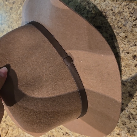 Beautiful Boho hat - like new! Worn once - Picture 2 of 6